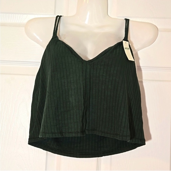 2 for 1 Aerie Forest Green Ribbed Bra Top (tan one too) - Picture 1 of 4